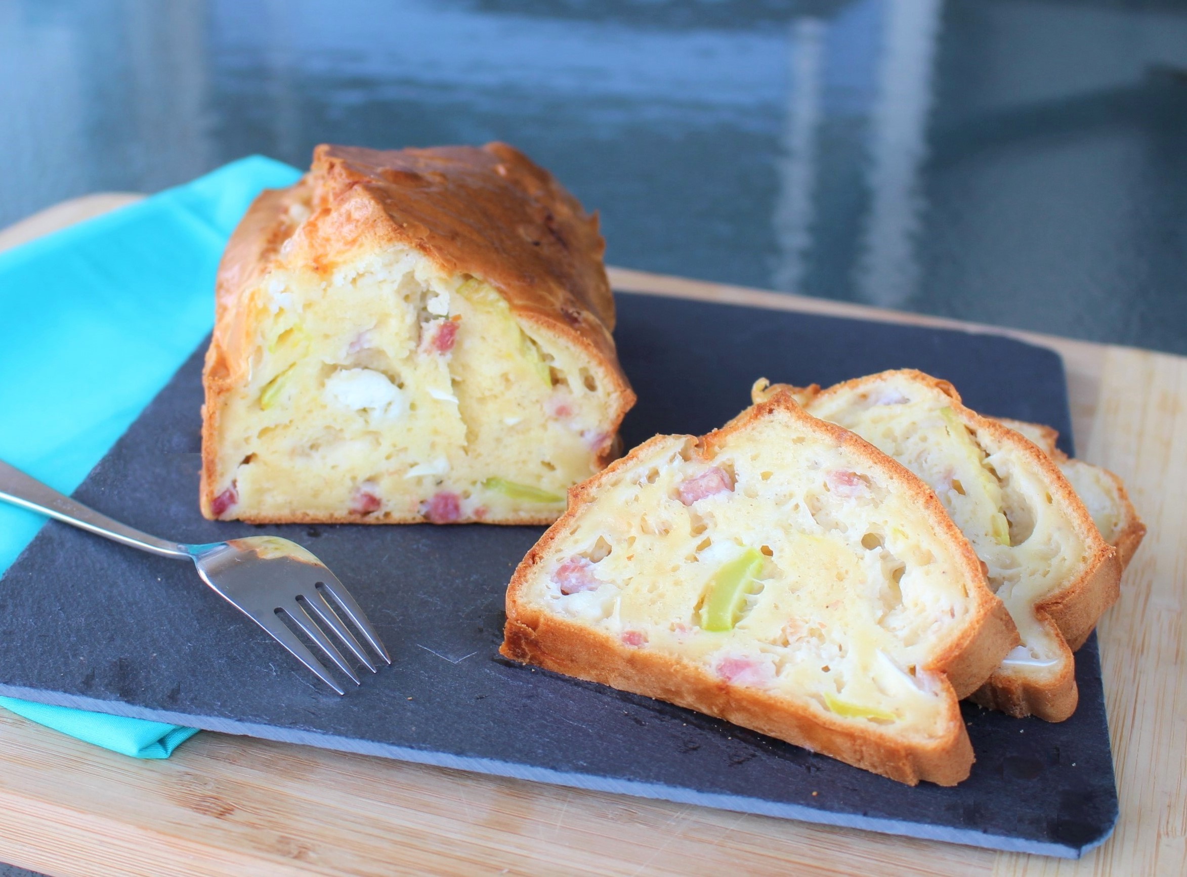 Cake aux courgettes et au chèvre - On va déguster ! Thermomix